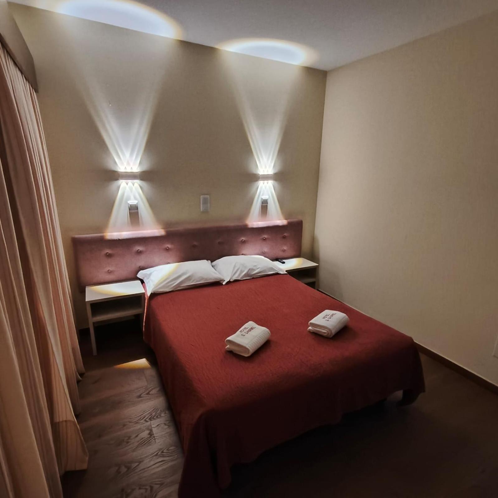 Hotel S. Gabriel Порту Экстерьер фото